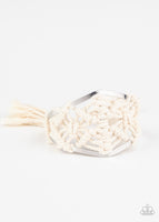 Paparazzi Macrame' Mode White Bracelet