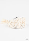 Paparazzi Macrame' Mode White Bracelet