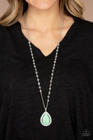 Paparazzi Fashion Flaunt Green Necklace