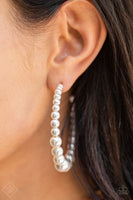 Paparazzi Glamour Graduate White Earrings