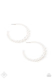 Paparazzi Glamour Graduate White Earrings