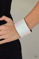 Paparazzi Cosmo Cruise White Bracelet