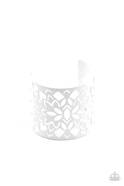 Paparazzi Hacienda Hotspot White Bracelet